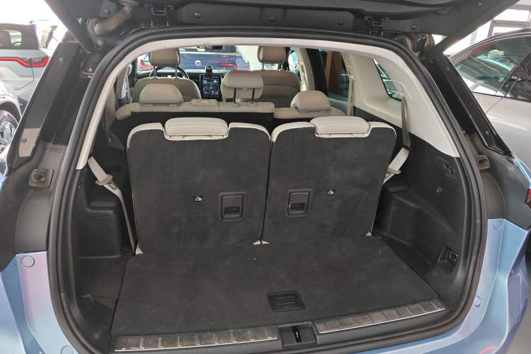 Used Nio ES8 2018 355 km Base Version 7-Seater Edition
