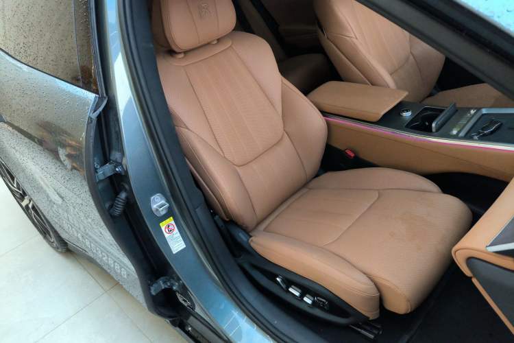 Used BYD Han L 2025 DM-p Four-Wheel-Drive LiDAR Flagship Model
