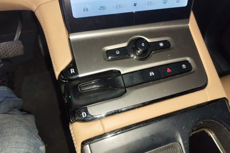 Used Nio ES6 2019 430 km Performance Version
