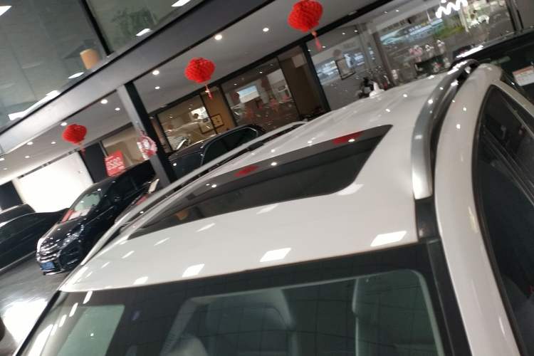 Used Mercedes-Benz M-Class 2014 ML 320 4MATIC