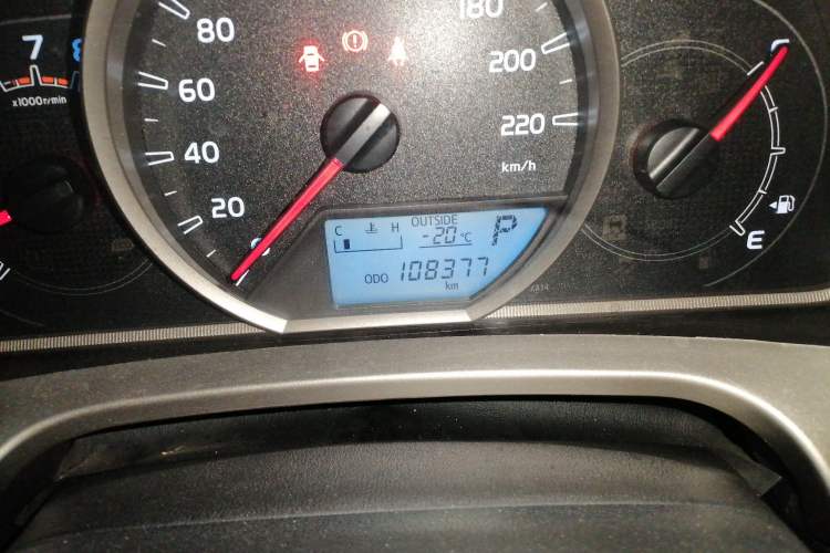 Used Toyota RAV4 2015 2.0L CVT Two-Wheel Drive Fashion Edition