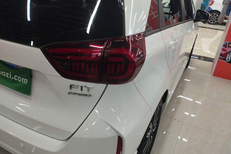 Used Honda Fit 2021 1.5L CVT Trendy Run Pro Edition
