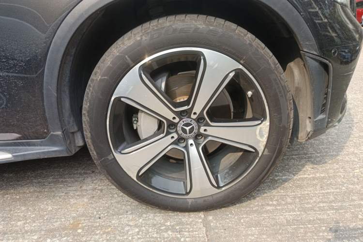 Used Mercedes-Benz GLC 2020 GLC 300 L 4MATIC Luxury Model
