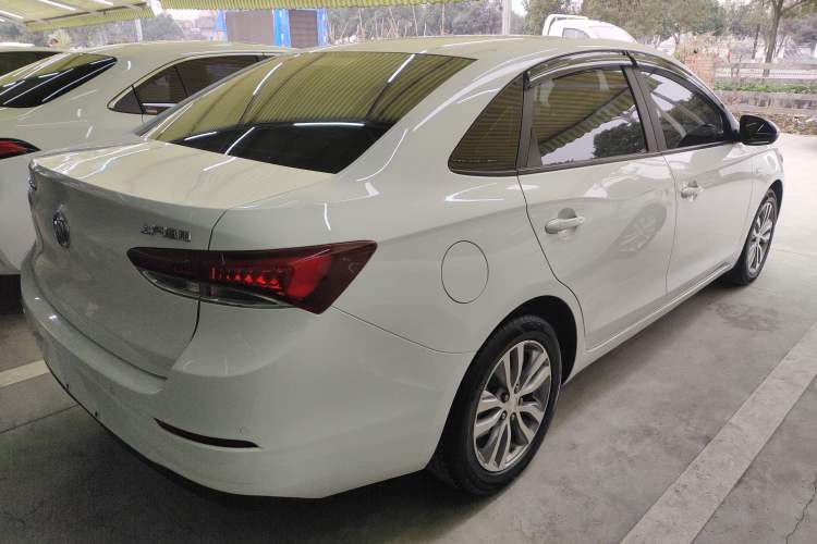 Used Buick GT 2021 1.3T Automatic Mild Hybrid Elite Version
