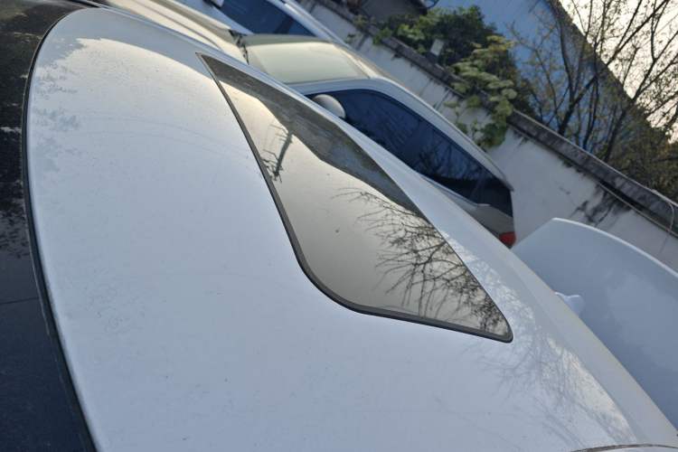 Used Roewe i6 2020 PLUS 1.6L CVT 4G Connected Glory Flagship Edition
