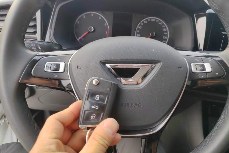 Used Jetta VS5 2019 280TSI Automatic Enjoyment Model
