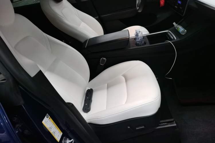 Used Tesla Model Y 2022 Performance High-Performance All-Wheel-Drive Version
