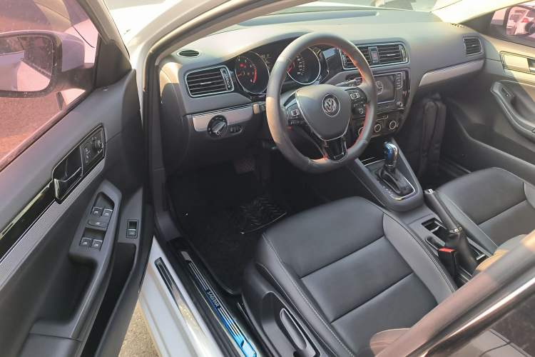 Used Volkswagen Sagitar 2018 1.6L Automatic Comfort Model