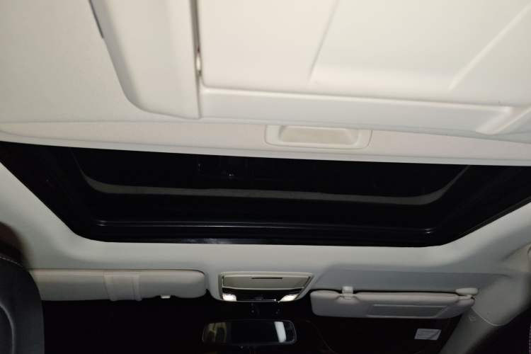 Used Honda Odyssey 2015 2.4L Supreme Edition
