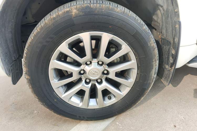 Used Toyota Prado 2018 3.5L Automatic TX-L with Rear-Mounted Spare Tire
