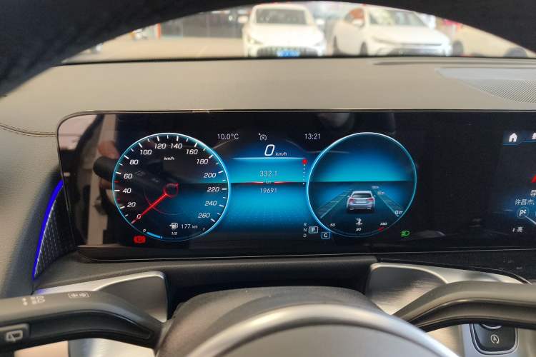 Used Mercedes-Benz GLB 2021 GLB 200 Dynamic Edition
