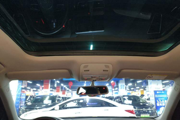 Used Audi Q5 2018 Collector's Edition 40 TFSI Technology Model
