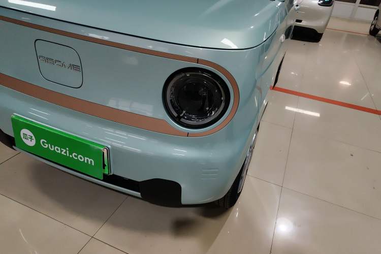 Used Geely Galaxy Panda 2024 Panda Mini 200km Endurance Bear