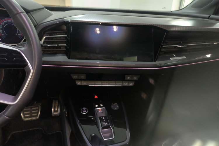 Used Audi Q4 e-tron 2024 40 e-tron Boundary Edition
