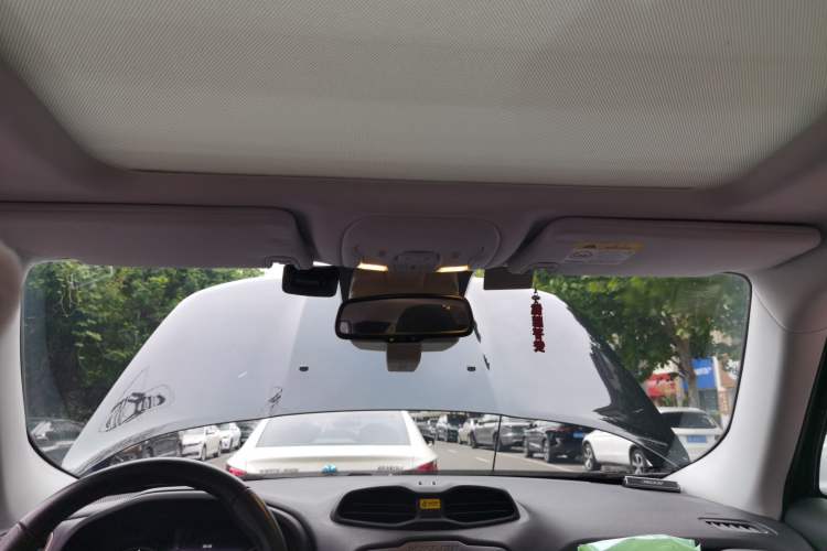 TDK.VehicleDetails.img