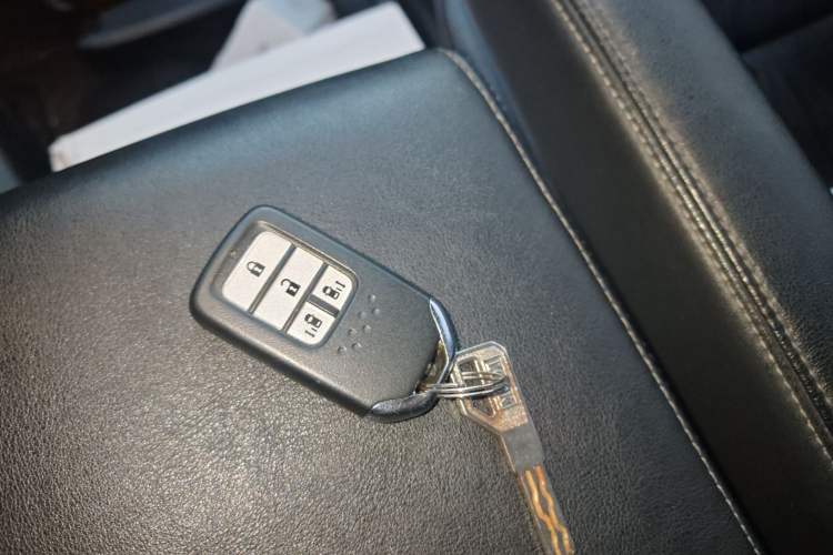 Used Honda Elysion 2016 2.4L Luxury Edition
