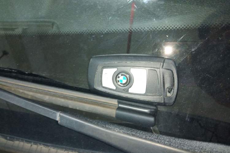 Used BMW 3 Series 2013 320Li Fashion Model
