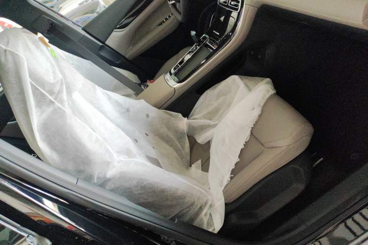 Used Geely Auto FX11 2025 4th Generation 1.5TD DCT – The Start