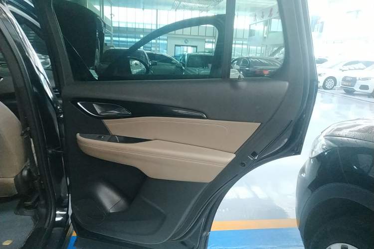 Used Buick Envision 2021 Encore Plus 652T Five-Seat Luxury Model
