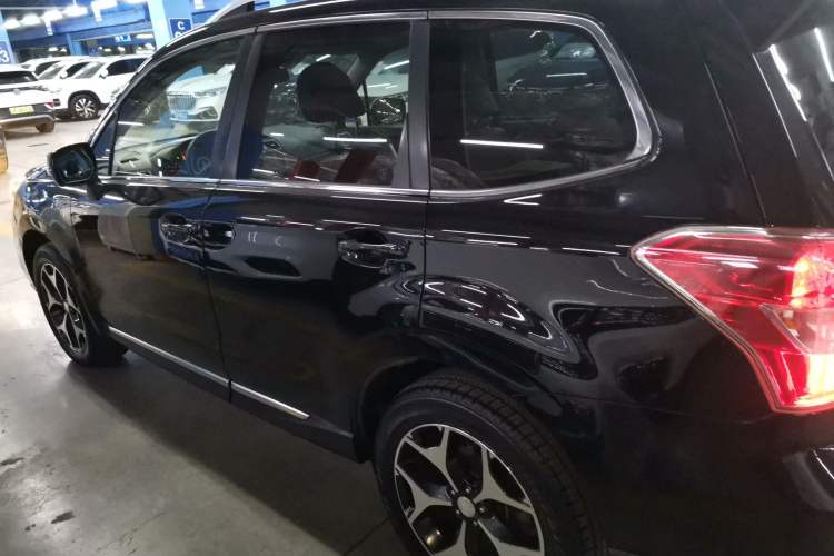 Used Subaru Forester 2015 2.0i Special Edition Commemorative Model
