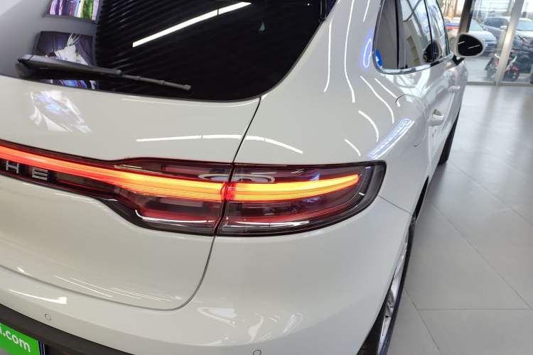 Used Porsche Macan 2023 Macan 2.0T
