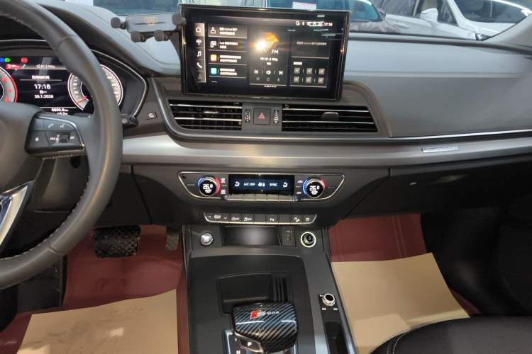 Used Audi Q5L 2023 40T Fashionable and Elegant Version