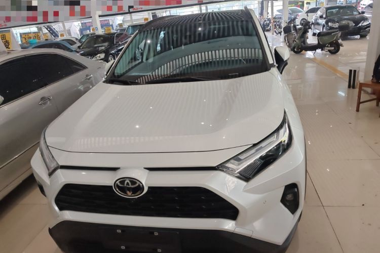 Used Toyota RAV4 2023 2.0L CVT Two-Wheel Drive Fashion Plus Edition
