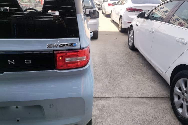 Used Wuling Hongguang MINIEV 2022 Zizai Version Lithium Iron Phosphate
