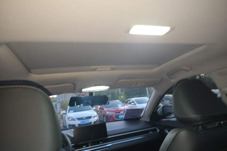 Used Geely Auto Emgrand 2022 4th Generation 1.5L CVT Luxury Model
