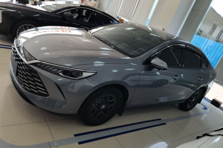 Used BYD Qin PLUS 2025 DM-i Smart Drive 55KM Leading Model
