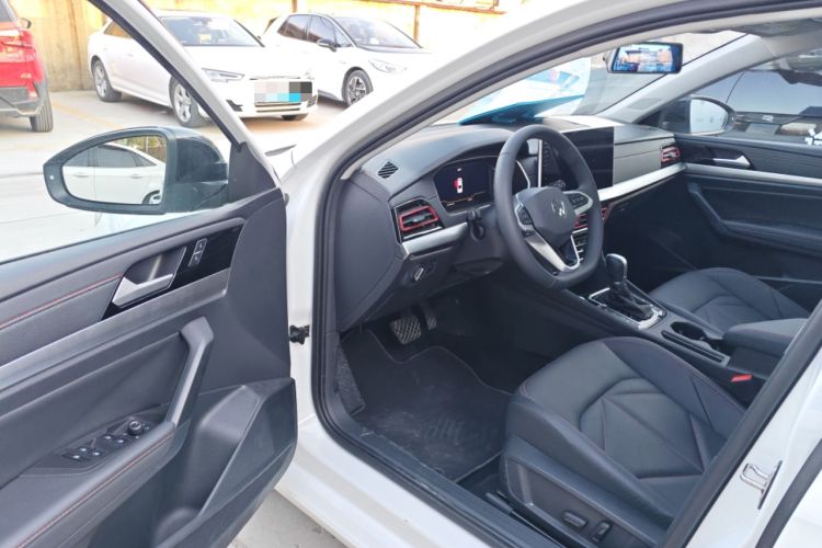 Used Volkswagen Lavida 2024 300TSI DSG Starry Sky Leading Edition
