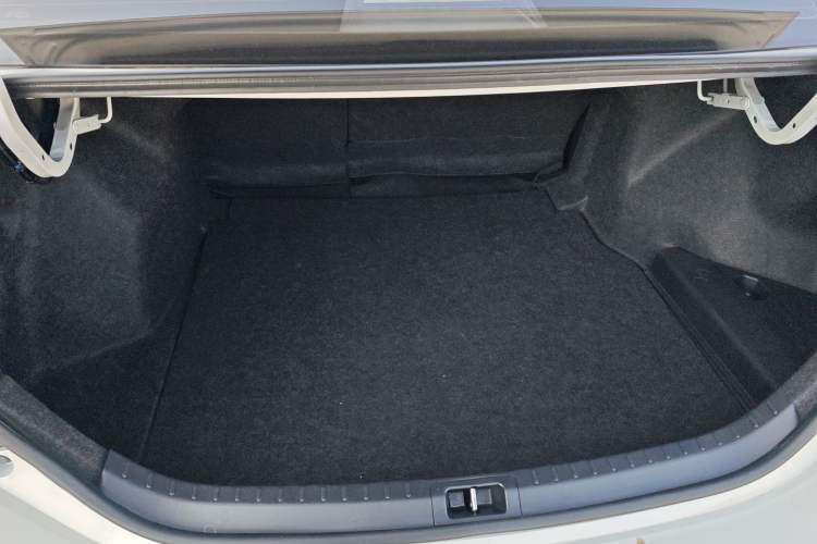 Used Toyota Levin 2017 Revised 185T CVT Elite Edition China V Standard
