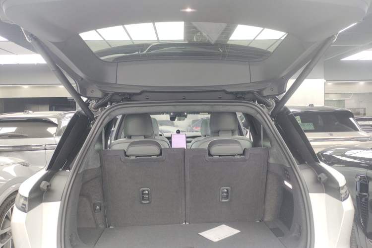 Used Nio ES8 2024 75 kWh
