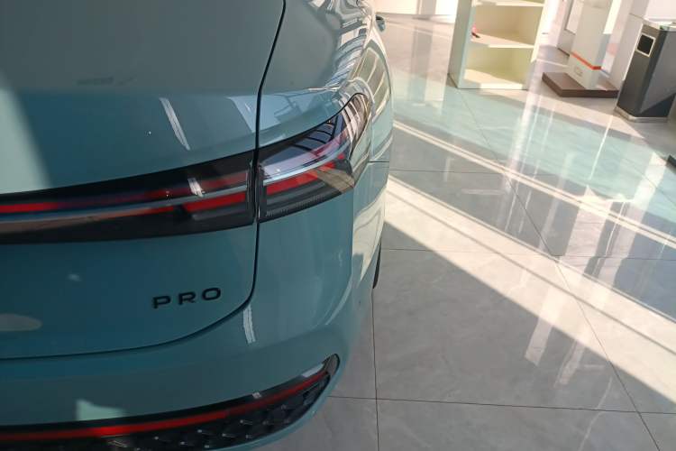 Used Volkswagen Passat 2025 Pro 380TSI Starry Dragon Luxury Edition