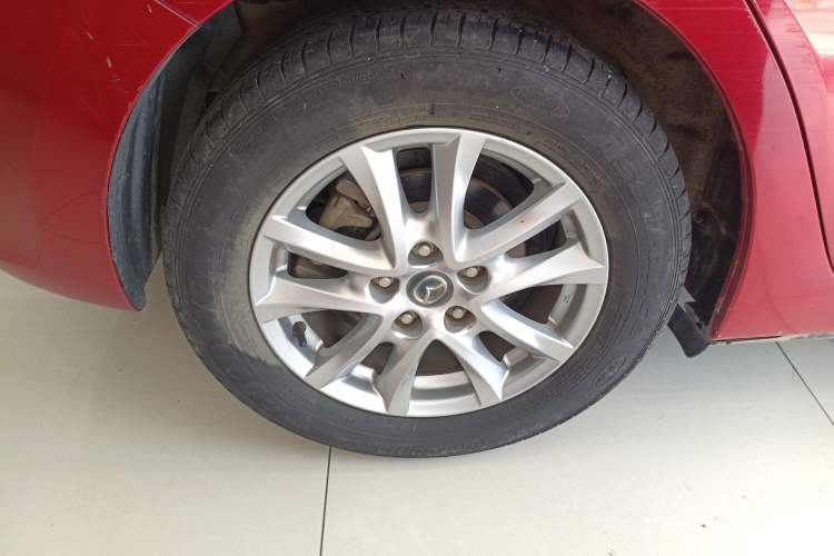 Used Mazda Mazda 3 Axela 2017 Hatchback 1.5L Automatic Luxury Model Emission Standard China V
