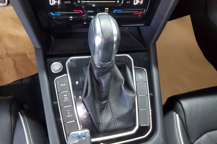 Used Volkswagen Magotan GTE Plug-in Hybrid 2020 GTE Luxury Model
