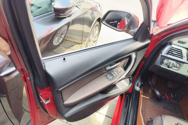 Used BMW 3 Series 2018 320Li Fashion Model
