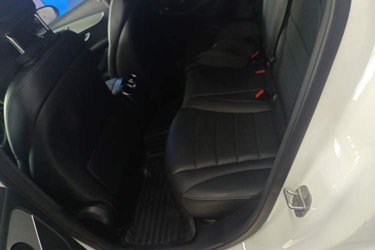 Used Mercedes-Benz GLC Coupe 2021 GLC 260 4MATIC Coupe SUV
