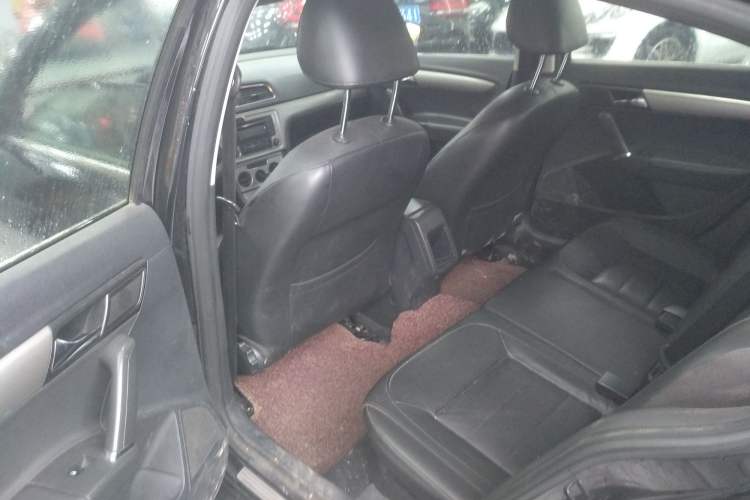 Used Volkswagen Lavida 2013 Restyled Classic 1.6L Automatic Comfort Edition