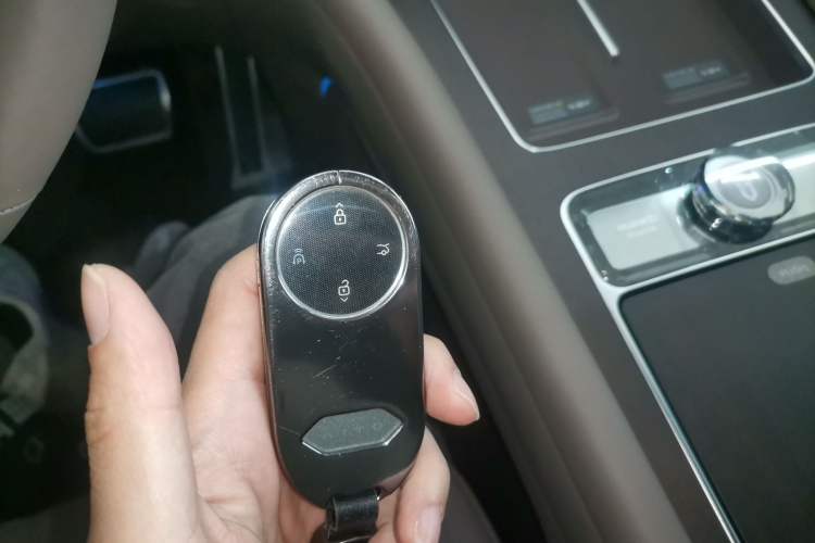 Used Hima AITO M9 2025 Extended-Range Ultra Version 52 kWh 5-Seater Edition