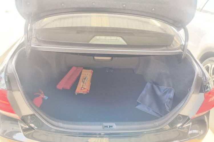 Used Toyota Camry 2013 200G Classic Luxury Edition