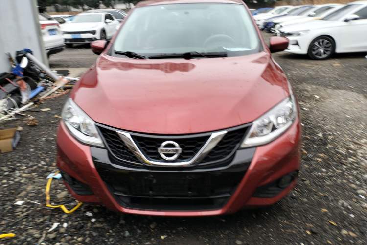 Used Nissan Tiida 2016 1.6L CVT Cool Dynamic Edition
