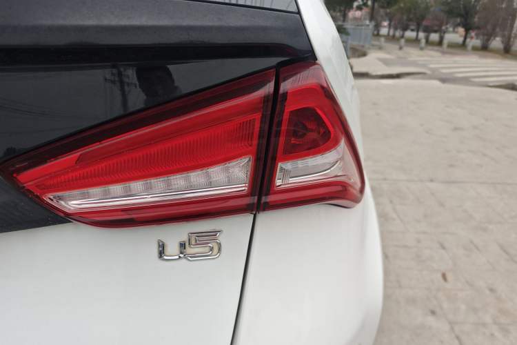 Used Luxgen U5 SUV 2017 1.6L CVT Prestige Edition