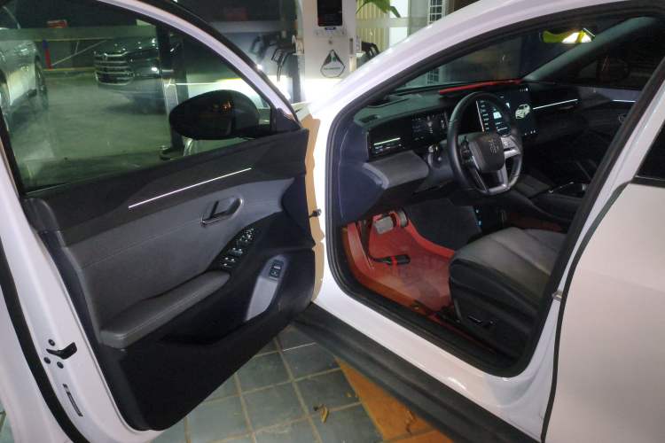 Used BYD Qin L 2025 EV 545KM Excellence Edition
