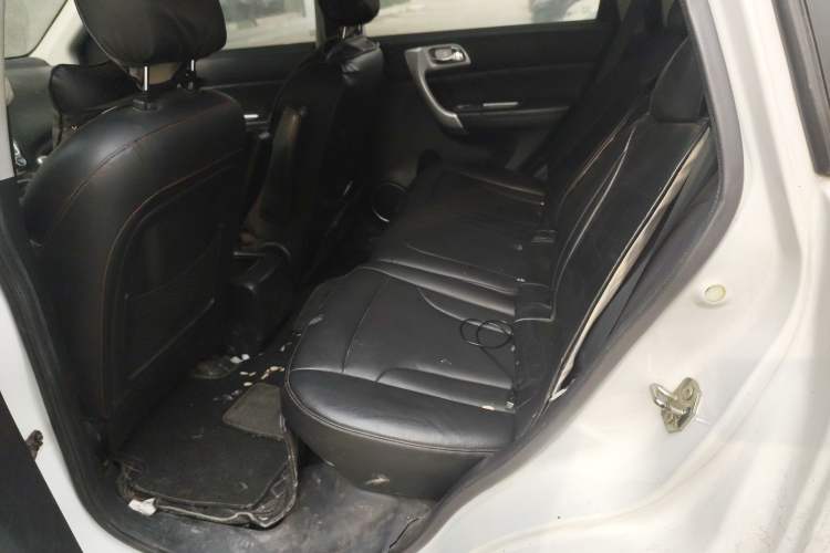 Used Haval H6 2013 Upgraded Model 1.5T Manual Two-Wheel Drive Elite Version