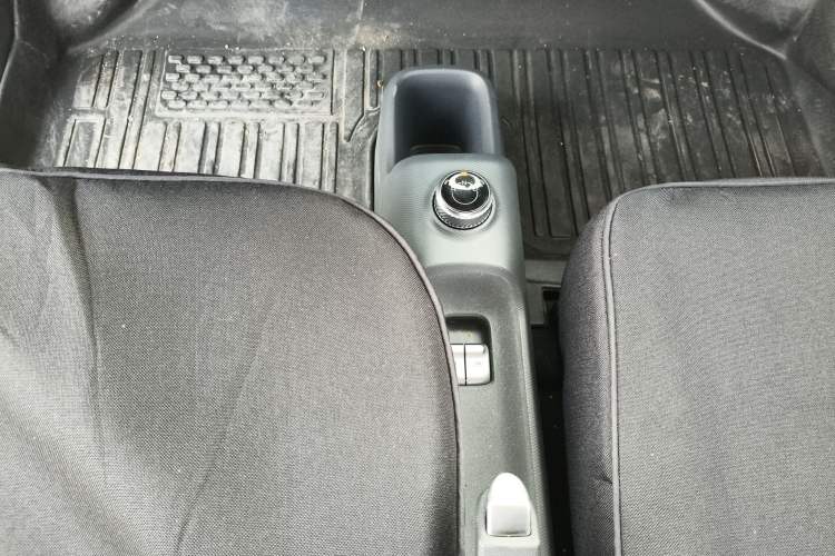 Used Wuling Zhiguang New Energy 2025 Model 305km Ambitious Edition