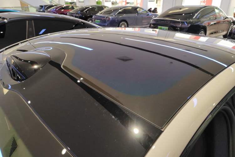 Used  SU7 2024 Rear-Drive Ultra-Long Range Advanced Pro-Level Intelligent Driving Version