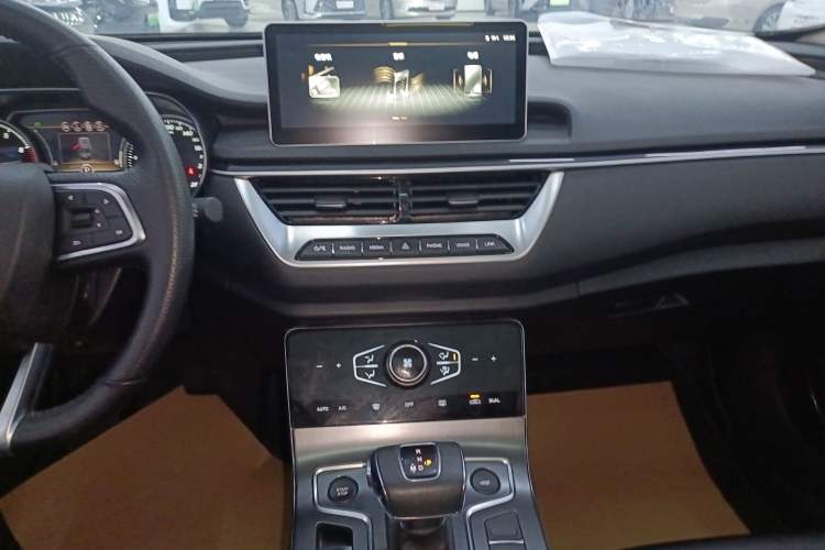 Used Hongqi H5 2022 Classic Model Facelift 1.5T DCT Qiyun Edition
