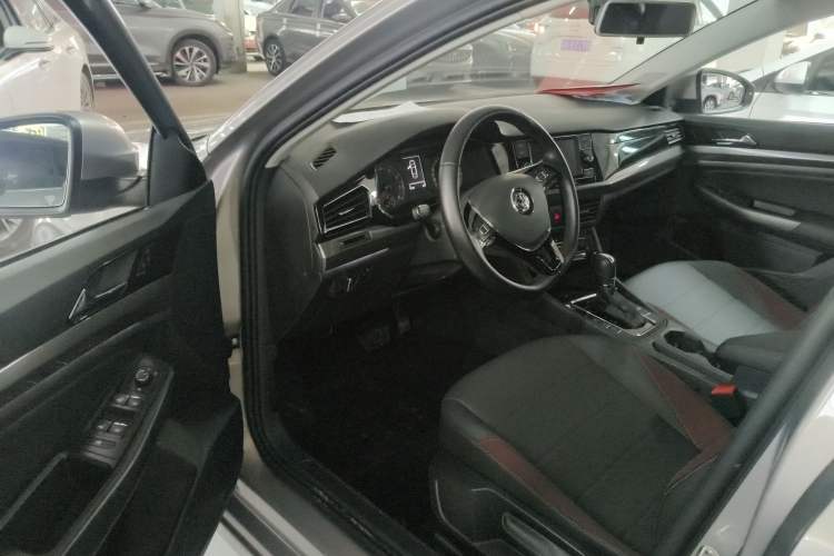 Used Volkswagen Bora 2020 1.5L Automatic Elite Version
