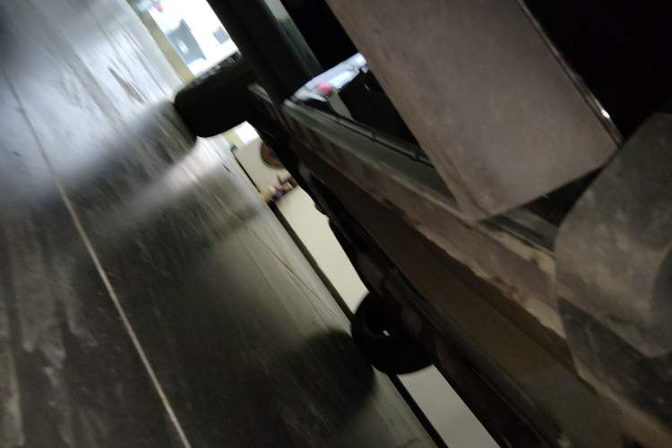 Used  Lingyun 2024 300T Two-Wheel Drive Starlight Edition
